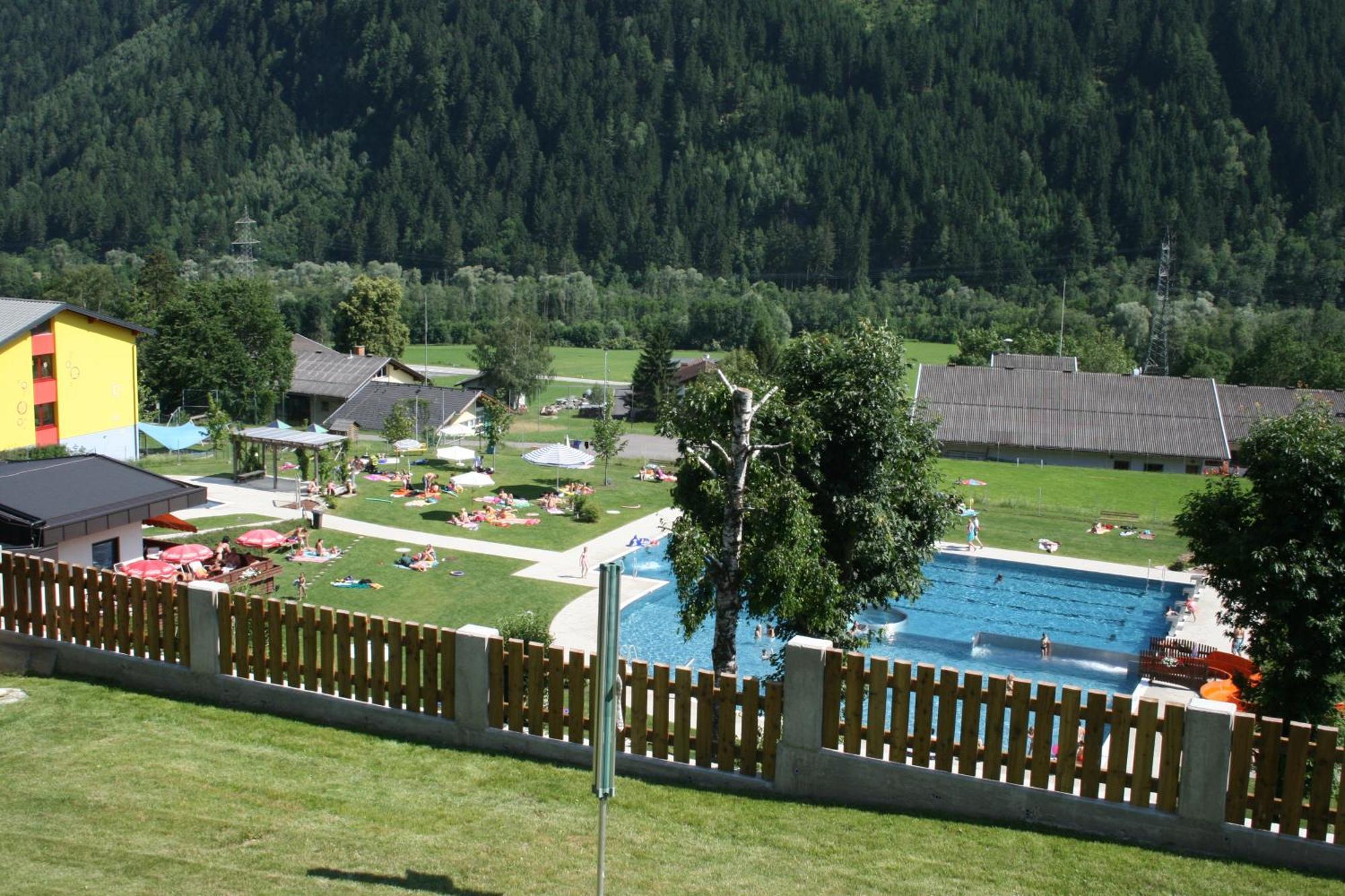 Appartementhaus Flattach Goritschnig Exterior foto