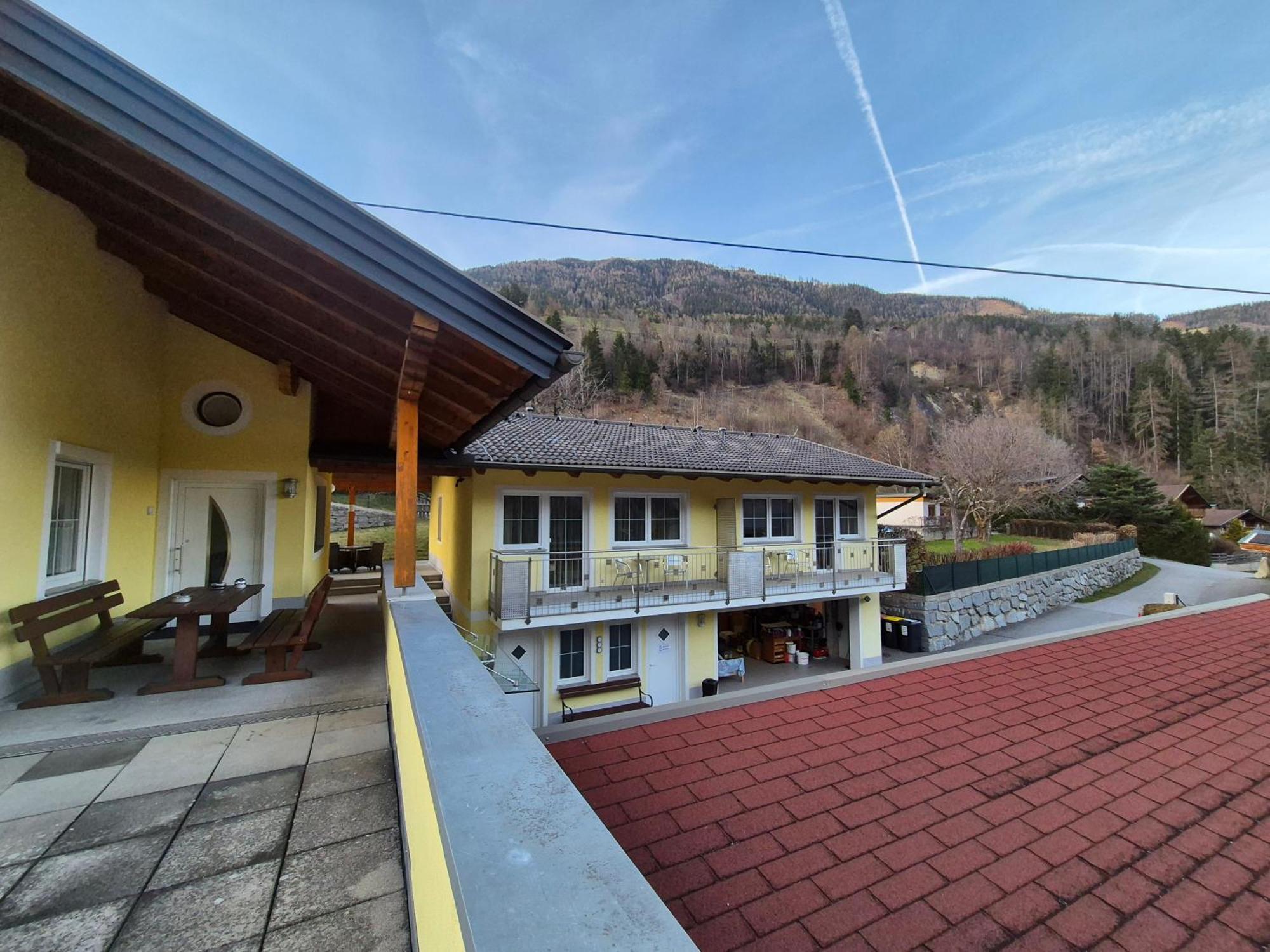 Appartementhaus Flattach Goritschnig Exterior foto
